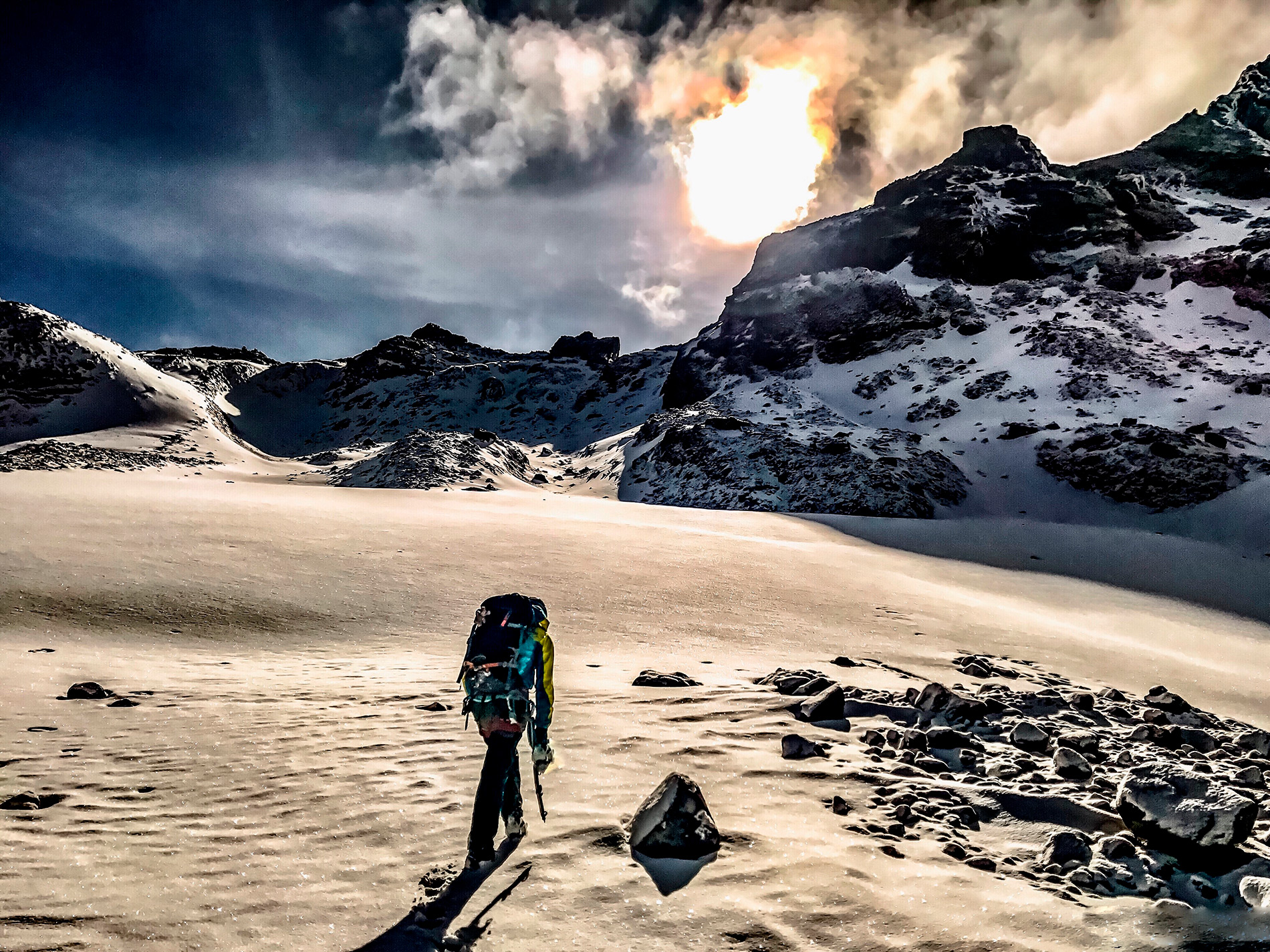 Ecuador como nunca lo viste antes SENDERO DE VOLCANES VOLCANOCOMPANY